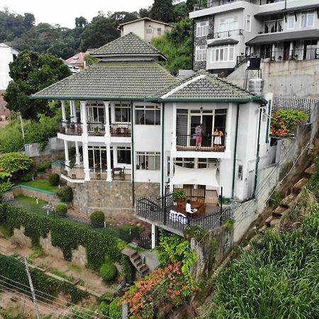 36 Bed & Breakfast 캔디 외부 사진