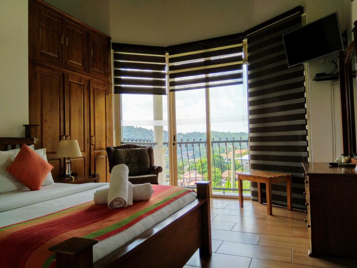 36 Bed & Breakfast 캔디 외부 사진