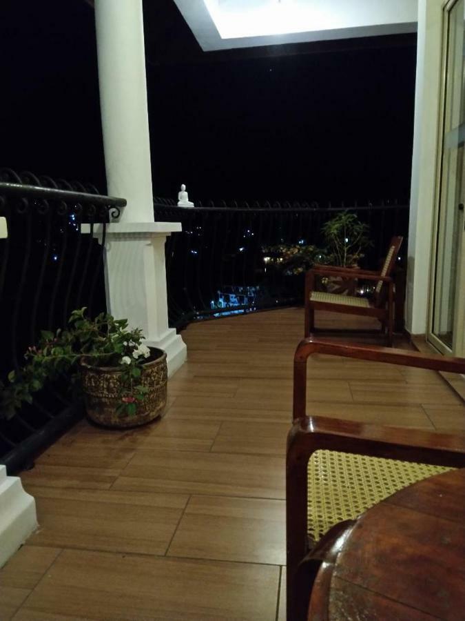 36 Bed & Breakfast 캔디 외부 사진
